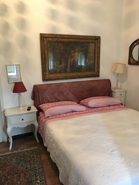 Bed and Breakfast Il Giardino Segreto Кастельнуово-ди-Магра Экстерьер фото